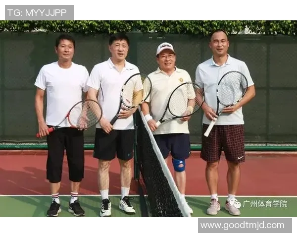 深圳网球队与南京网球队赛后分析力量对比与战术探讨 深圳网球队与南京网球队赛后分析力量对比与战术探讨